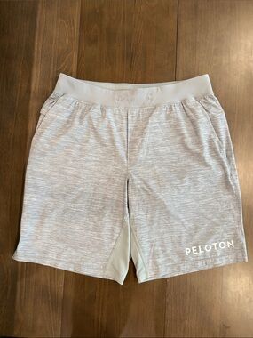 Peloton Lululemon Men's Heather Light Gray Athletic Shorts